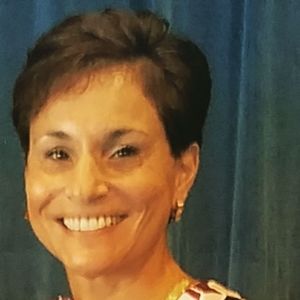 Meet your Posher, Toni
